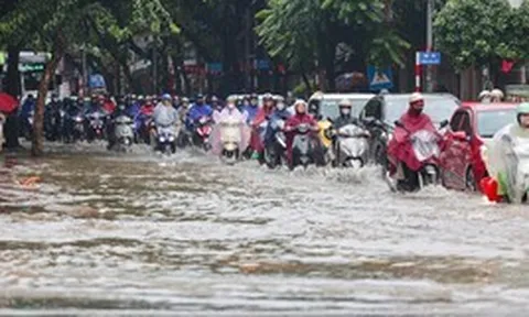 Dự báo thời tiết Hà Nội hôm nay 17/9: Mưa lớn tiếp diễn, đề phòng ngập lụt
