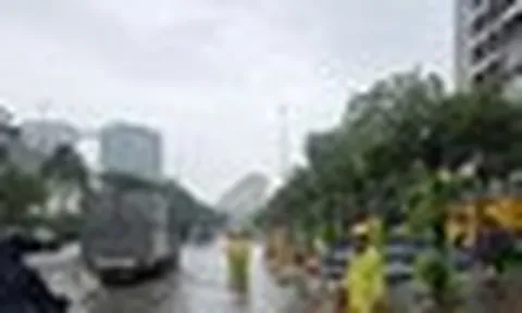 Ứng trực xuyên đêm, tăng cường tiêu thoát nước