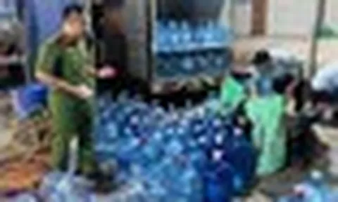 Tất cả người dân đang dùng nước đóng bình chú ý thông báo mới nhất từ công an