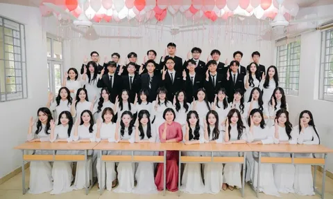 Một lớp có 17 học sinh giành suất du học, 18 em đạt IELTS từ 8.0