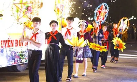 30 xã, phường rước đèn, Thái Nguyên náo nhiệt đêm hội trăng rằm