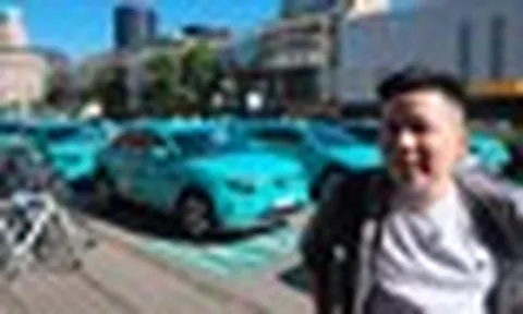 Khoa Pug ngỡ ngàng khi đi thử hãng taxi của tỷ phú Phạm Nhật Vượng ở châu Âu, nghe tài xế tiết lộ: "Đã lái xe 20 năm nhưng taxi Việt Nam mới là số 1"
