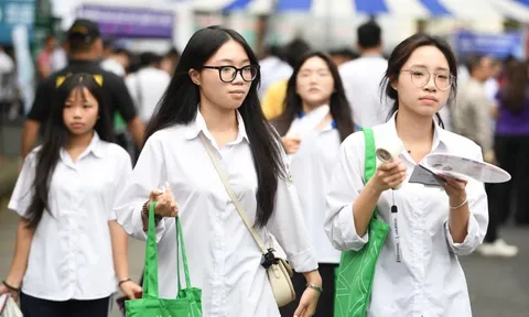 Đại phẫu đào tạo đại học: Đào tạo lãng phí, dùng giảng viên 'ảo'