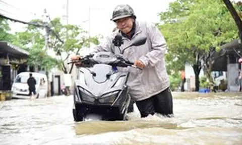 Thời tiết hôm nay 27-9: Bắc Bộ nắng, Trung Bộ và Nam Bộ triều cường