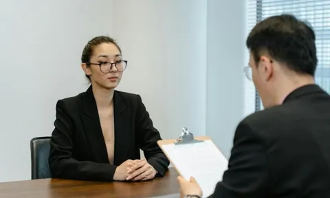 Sinh viên chạy theo điểm số, nhưng nhà tuyển dụng lại cần điều này