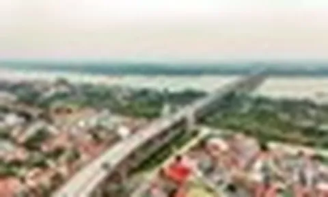 Cây cầu vượt sông 2 tầng đầu tiên và duy nhất tại Việt Nam