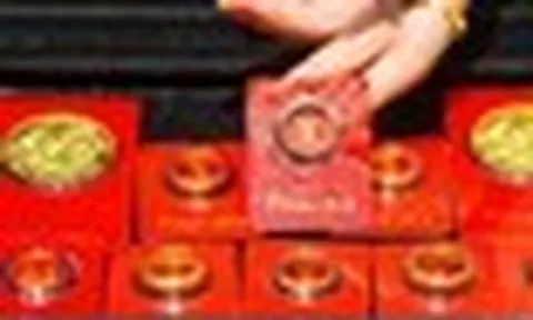 Giá vàng hôm nay 2/10 đột ngột giảm mạnh