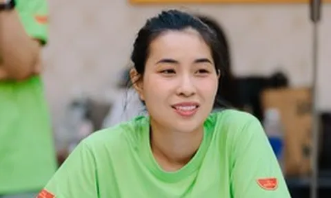Diễn viên Phạm Yến tái xuất với vai Hoàng hậu Thi Thi, NSND Trịnh Kim Chi nói thẳng: "Chị tin em"