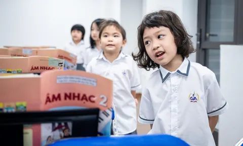 Sắp làm bộ sách giáo khoa mới, từ lớp 1 đến lớp 12