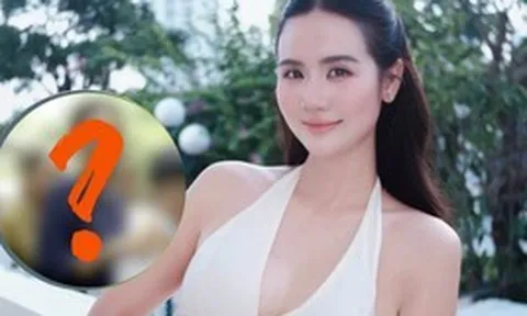 Sao Huyền Lizzie lại trông như thế này?