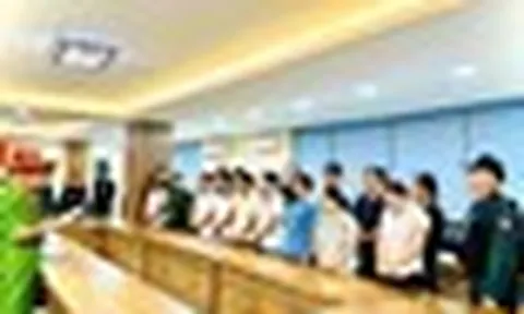 Nhận hàng tỷ để bỏ qua công trình trái phép, 7 cán bộ ở Đà Nẵng bị khai trừ Đảng