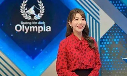 Nữ BTV, MC từng dẫn Đường lên đỉnh Olympia giờ là mẹ đơn thân ở biệt thự sang, giàu cỡ nào?