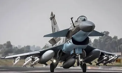 Trung Quốc chốt đơn gần 100 chiếc J-10 - Khách hàng ĐNA đầu tiên lộ diện, nói đúng 2 từ ẩn ý