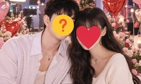 Báo Hàn khui thêm cặp đôi mới sau T.O.P - Nana: Nhà gái câu trước xác nhận hẹn hò, câu sau tuyên bố "đã chia tay"