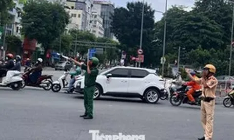 Ngày đầu phân luồng loạt tuyến đường làm Metro số 2 ở TPHCM