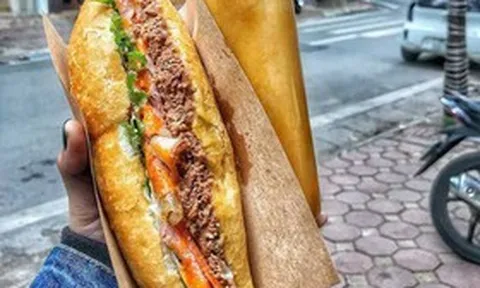 Đề nghị tạm ngừng cơ sở bánh mì liên quan loạt ca nghi ngộ độc ở Quảng Ngãi