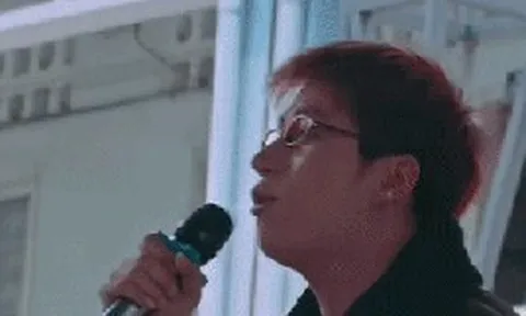 Nam ca sĩ điển trai từng vỡ xương gò má, liệt nửa mặt: Lui về hậu trường suốt nhiều năm