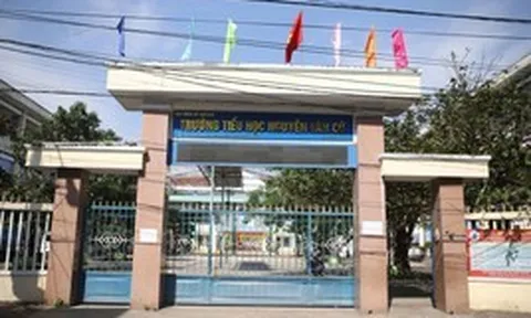 Gia Lai: Làm rõ việc 3 hiệu trưởng xuống giáo viên, điều hiệu trưởng khác về