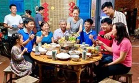 Về miền Tây ăn giỗ, cười xỉu với những câu khen chê thú vị