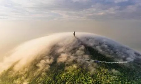 Ngọn núi cao nhất Nam Bộ có cáp treo lên đỉnh, sở hữu tượng Phật làm bằng 170 tấn đồng đỏ do chính người Việt tạo tác vừa đón 5 triệu lượt khách