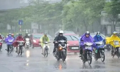 Miền Bắc đón mưa rào
