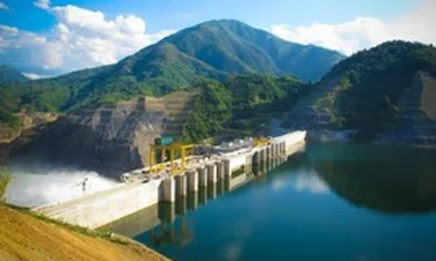 Tập đoàn Xuân Thiện muốn rót 450.000 tỷ đồng vào Lai Châu làm 9 dự án điện mặt trời, thủy điện cùng trạm biến áp…