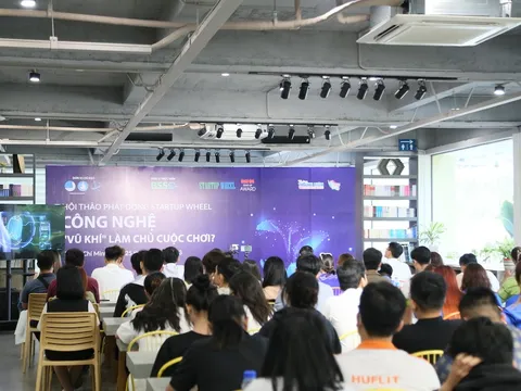 Hội thảo khởi nghiệp “Công nghệ – “Vũ khí” làm chủ cuộc chơi?”