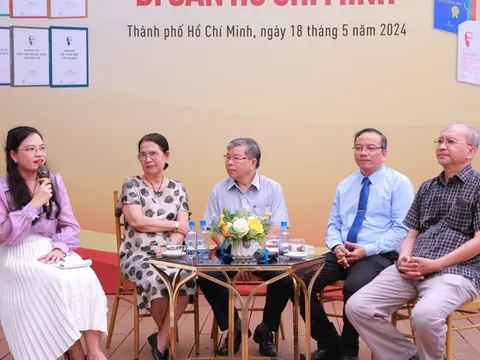 Giao lưu cùng người sáng lập và tác giả các tác phẩm Tủ sách Di sản Hồ Chí Minh