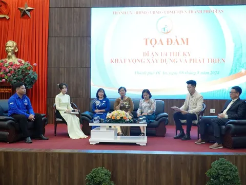 Tọa đàm "Dĩ An 1/4 thế kỷ khát vọng xây dựng và phát triển" (1999 - 2024)