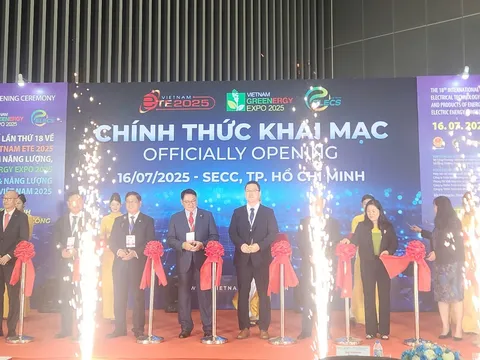 Triển lãm quốc tế Vietnam ETE 2025, Greenergy Expo 2025 và ELECS Vietnam 2025 chính thức khai mạc