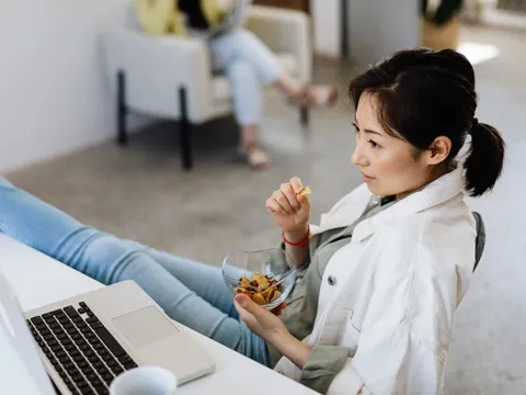 Ai cũng có lợi khi chỉ làm việc 4 ngày/tuần