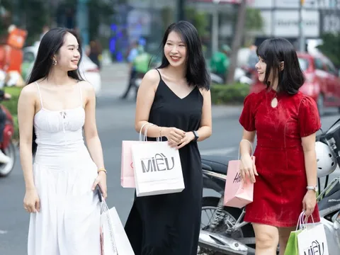 Mua sắm điên cuồng như thể ngày mai là tận thế