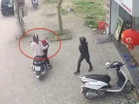 Bé vặn tay ga xe máy, 3 người chết: Tai nạn thương tâm gióng hồi chuông cảnh báo