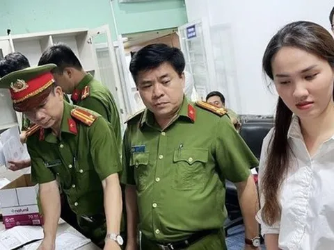Tướng Tô Ân Xô: Người cụt cả hai tay vẫn được cấp bằng lái xe