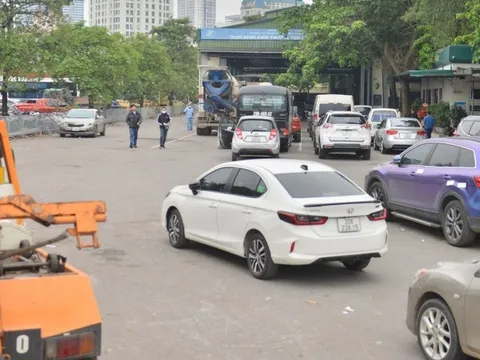 Chủ xe thực hiện giãn chu kỳ đăng kiểm thế nào?