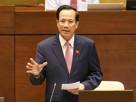 Bộ trưởng LĐ-TB-XH Đào Ngọc Dung "đăng đàn" trả lời chất vấn