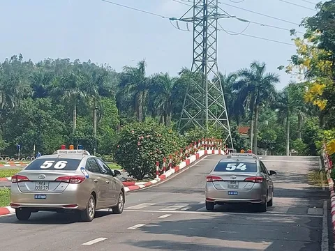 Bộ Giao thông vận tải báo cáo gì với Quốc hội về đào tạo lái xe?