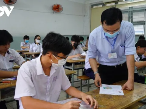 Sáng nay (9/6), hơn 129.000 thí sinh Hà Nội làm thủ tục dự thi lớp 10 THPT công lập