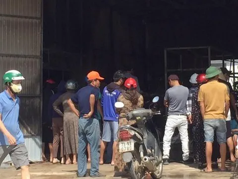 Quảng Bình: Cháy lớn gây hỗn loạn ở thị trấn Kiến Giang