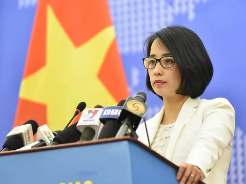 Việt Nam lên tiếng trước phát ngôn của Trung Quốc về tàu Hướng Dương Hồng 10