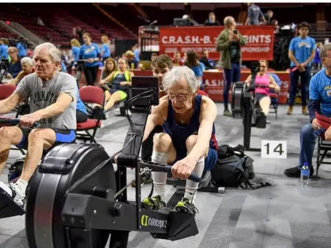 6 bí quyết giúp người đàn ông sung sức ở tuổi 93 tuổi