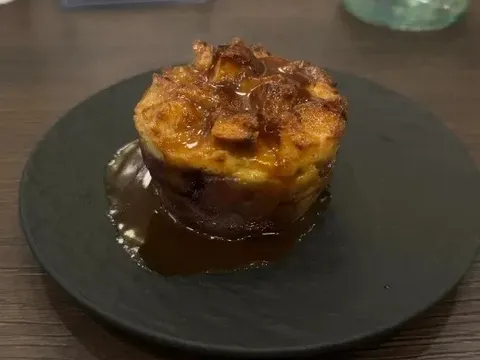 Nhà hàng siêu sang phục vụ lại đồ ăn thừa