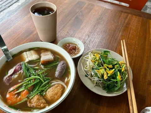 Rước bệnh từ thói quen gộp bữa sáng thành bữa trưa