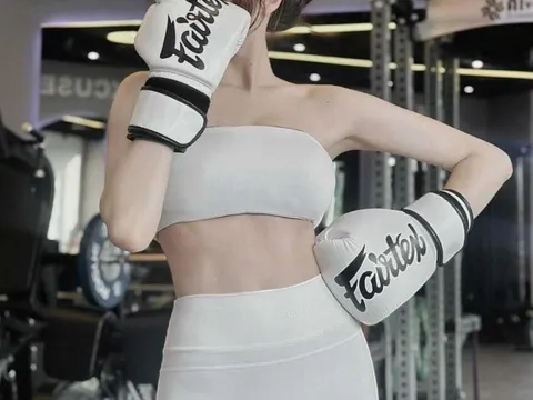 Bí quyết giúp người mẫu ảnh sở hữu vóc dáng thon gọn