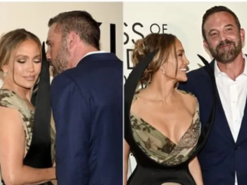 Jennifer Lopez và chồng cũ tình tứ trên thảm đỏ sau 1 năm đâm đơn ly dị