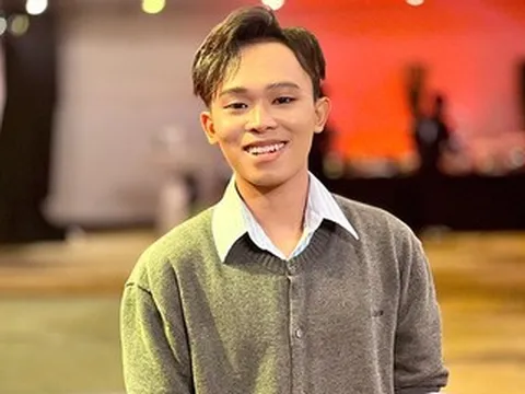 Ca sĩ Hồ Văn Cường 22 tuổi đã mua được nhà, tiết lộ cuộc sống kín tiếng
