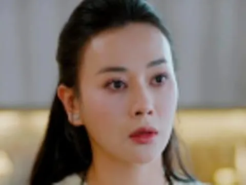 Diễn viên Phương Oanh bị tấn công