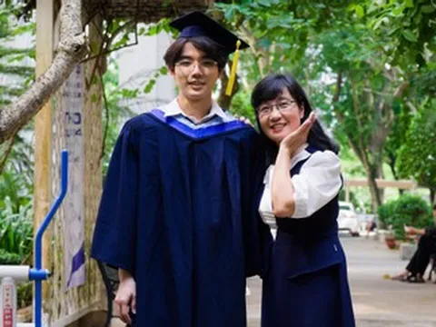 Mẹ đơn thân đặt tên con là Happy và hành trình 22 năm gieo hạt yêu thương