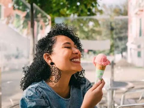 Ăn chế độ 80/20 giúp giảm cân mà vẫn thoải mái nhâm nhi món yêu thích