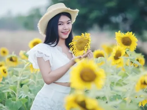 Lời chúc ngày 20/10 cảm động bố mẹ dành cho con gái yêu năm 2025